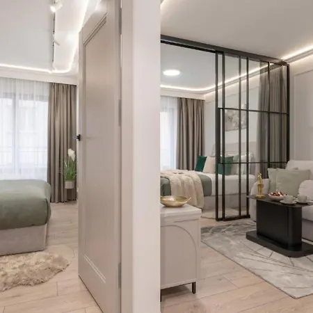 Libra Luxury Ac - Homfi Collection Διαμέρισμα Krasków